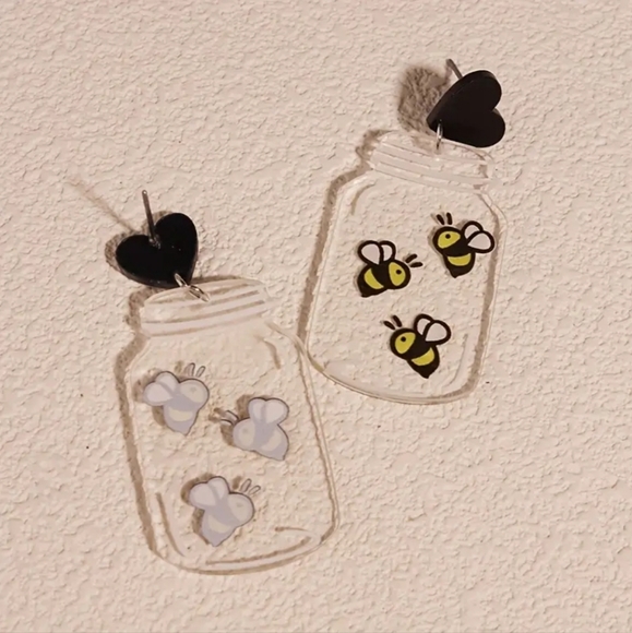 Clear Acrylic Bee Earrings - Picture 3 of 5